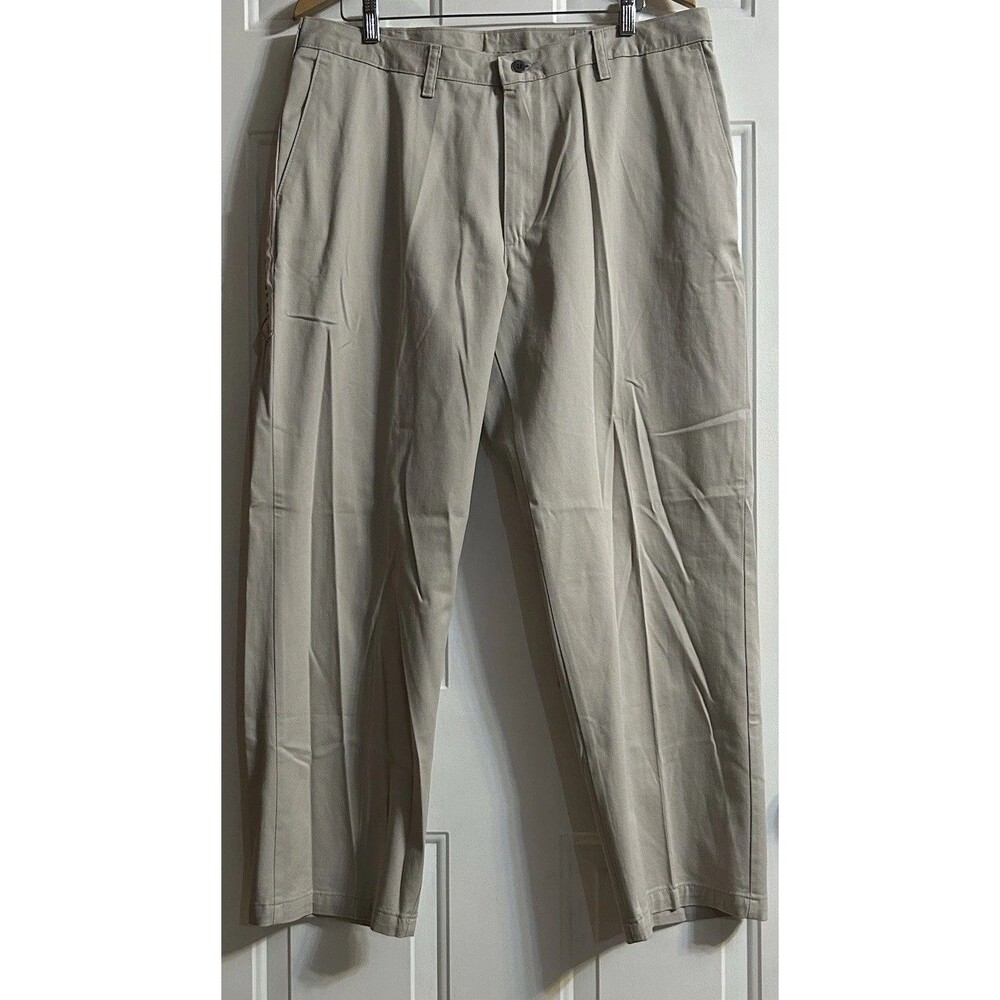 Lee Stain Resistant Khakis Plain Front Men’s 38 X 29 NWT Gray